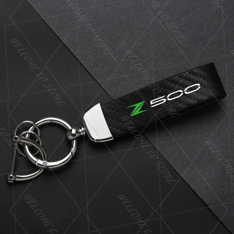 PORTACHIAVI MOTO Z500 LEGA + PELLE COLOR CARBONIO KEYCHAIN Z 500