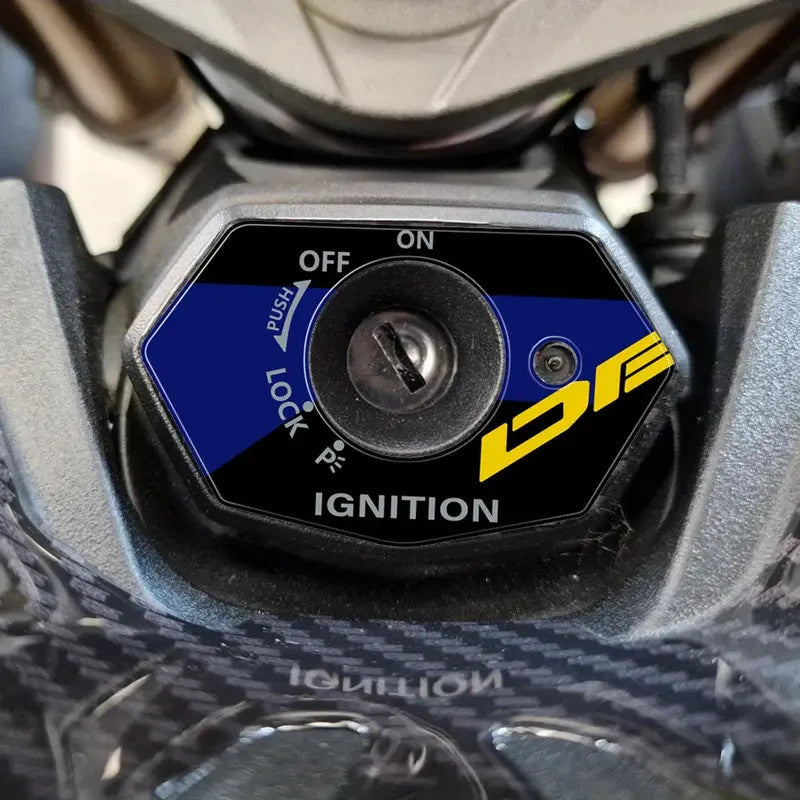 ADESIVO IN RESINA 3D COVER CHIAVE DI ACCENSIONE SUZUKI GSR GSX-R GSX-S V-STROM